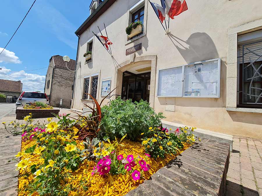MAIRIE-MARCILLY